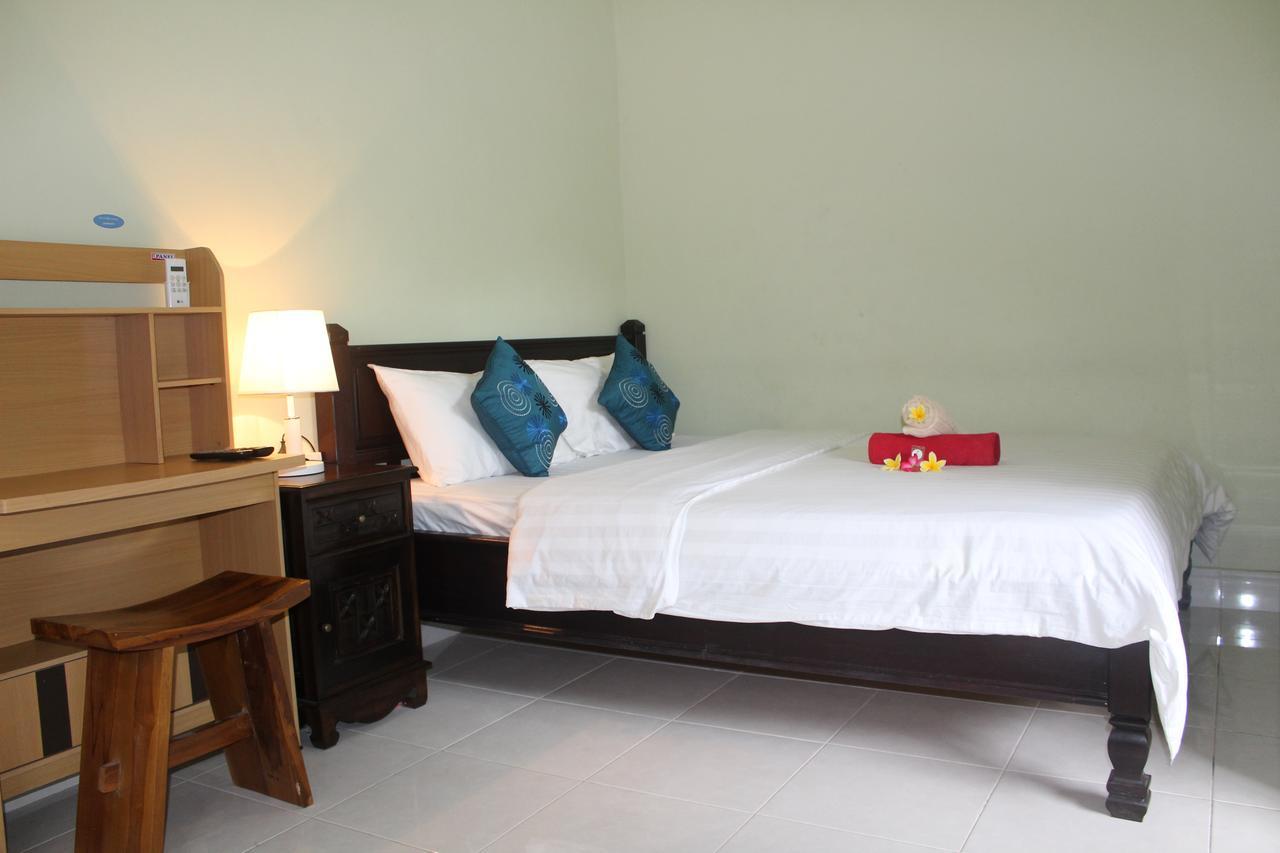 Green Palm Homestay BALI Exteriör bild