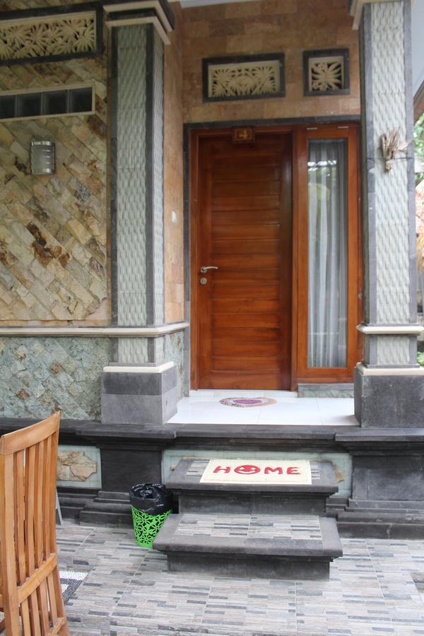 Green Palm Homestay BALI Exteriör bild